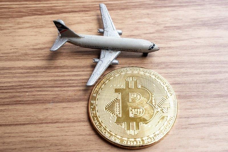 Flyselskaber, der accepterer Bitcoin